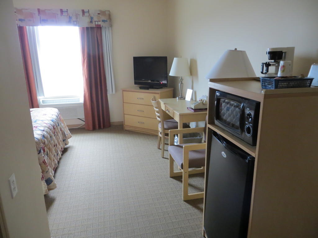 Lone Star Hotel North Battleford Kültér fotó